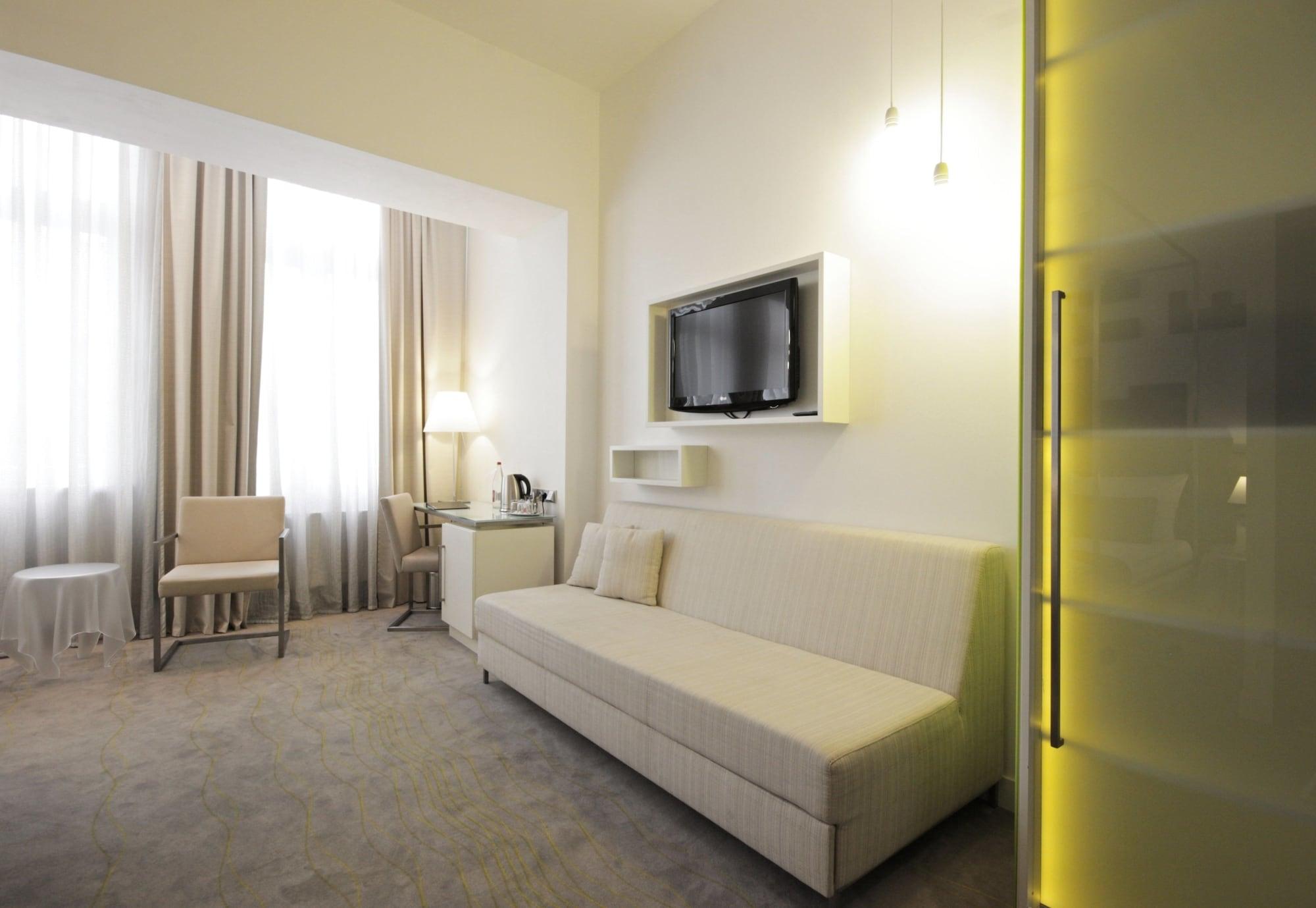 Pure White Hotel Praga Exterior foto